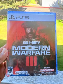 ps5 spider man disc + COD warzone disc