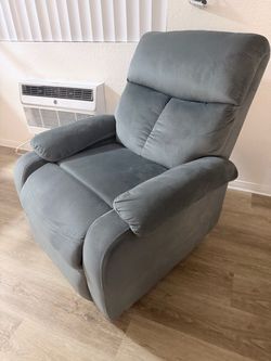 Recliner sofa