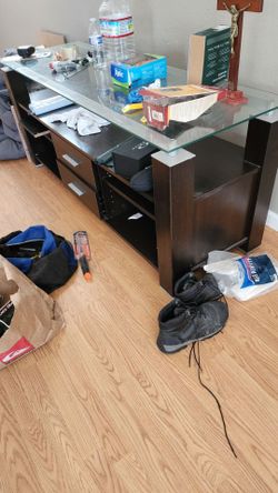 Tv Stand Console (66 x 22 x  H26)