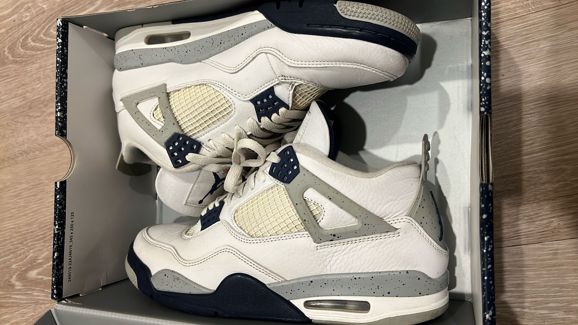 Air Jordan 4 Retro White/midnight Navy