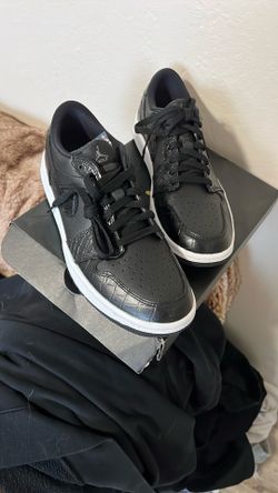 Air Jordan 1 Low Golf Black/white/black Mint Condition
