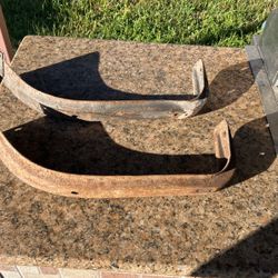 1947–53 Chevy GMC truck front inner fender brace/bracket