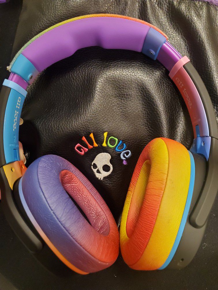ALL LOVE Skullcandy Headphones With Bag (  Black Edition)