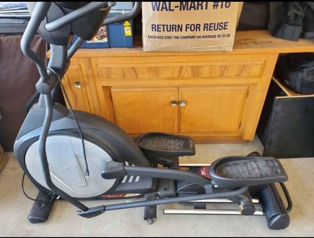 Sole E24 Elliptical