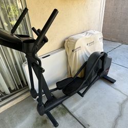 Lifefitness x3i Elliptical