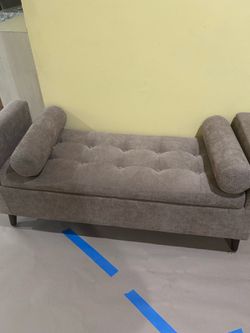 Tufted Storage Bench with Bolster Pillows