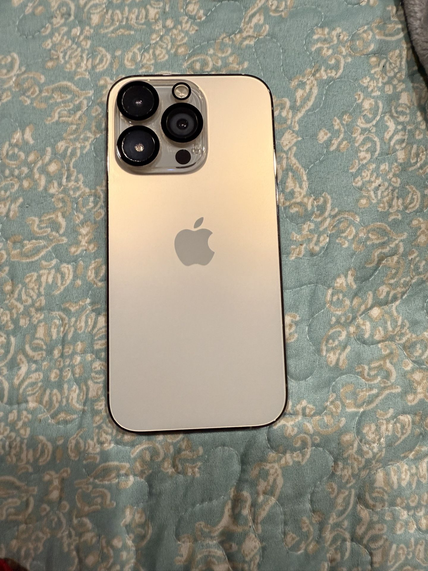 iPhone 14 Pro For Parts Only iCloud Lock In Excellent Condition 