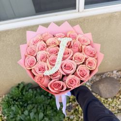 valentine’s day ramo/bouquet