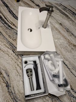 Sink with Vessel Faucet white 31