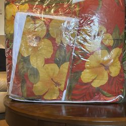 NEW Twin Size Comforter Set