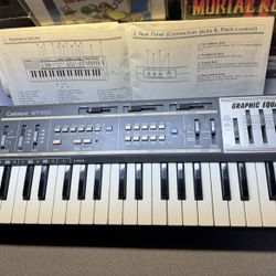 Casiotone MT-100 Electronic Keyboard