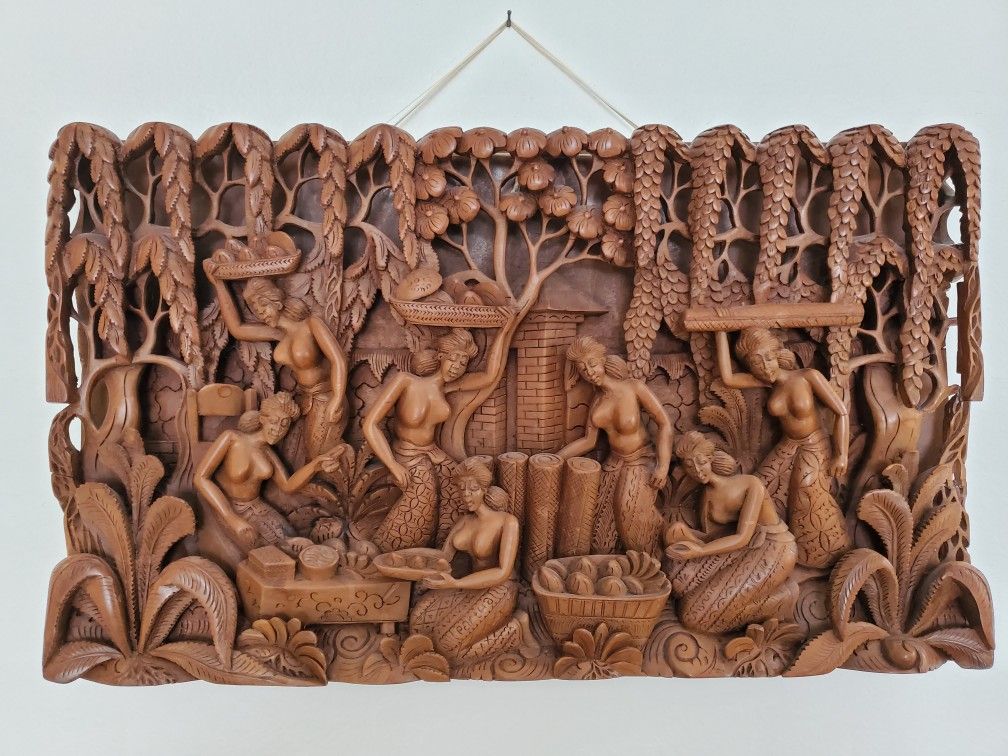 Bali Indonesian Hand-carved Wood Wall-hanging Panel
