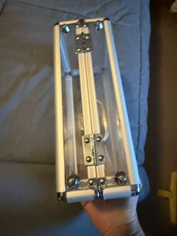 Clear Makeup Tool Case, transparent design