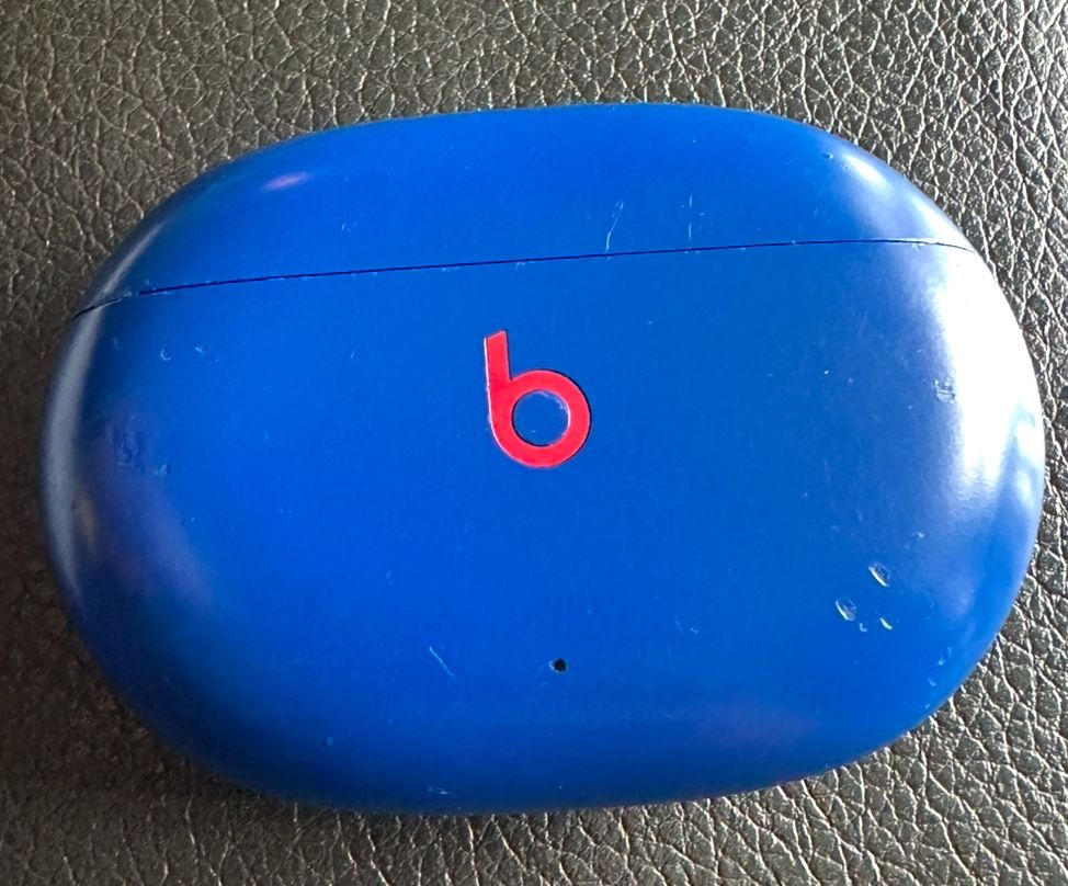 Beats Studio Buds