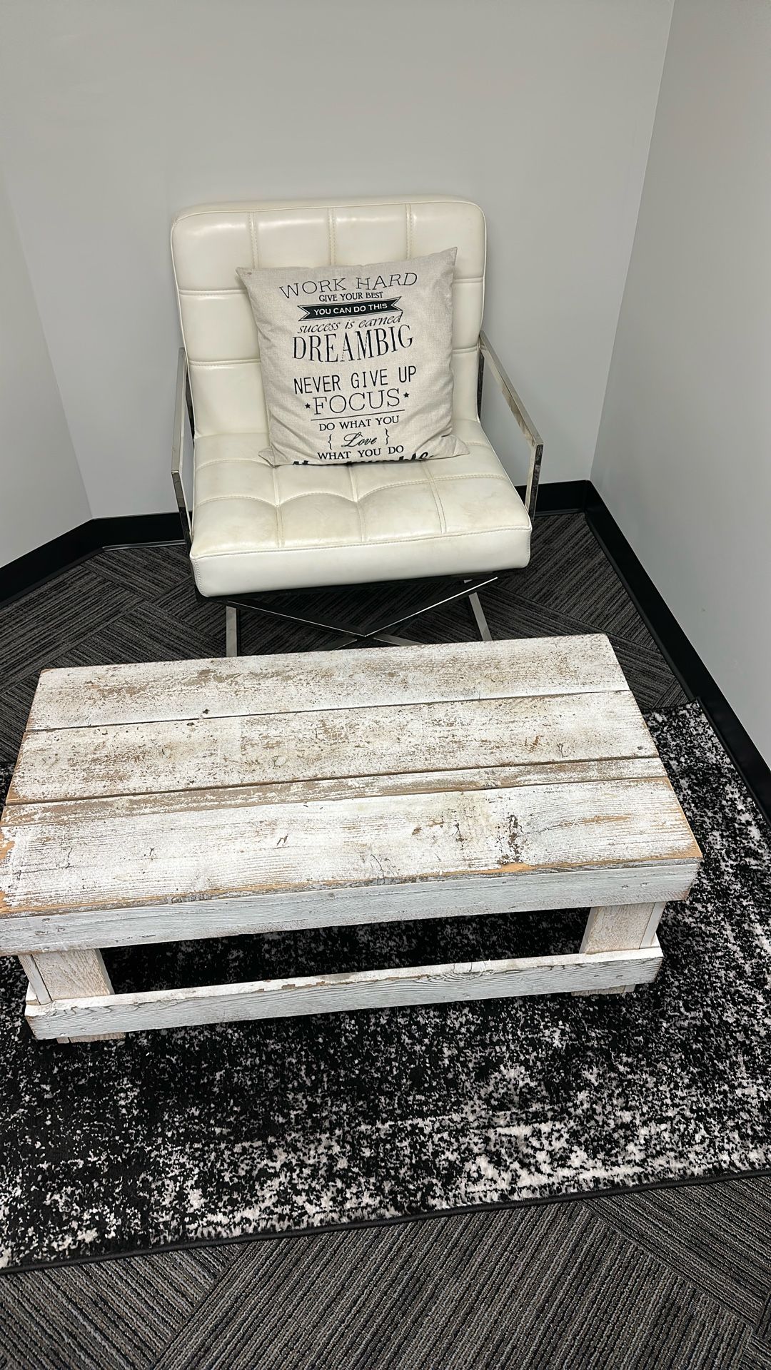 White Couch & Farmhouse Table Set