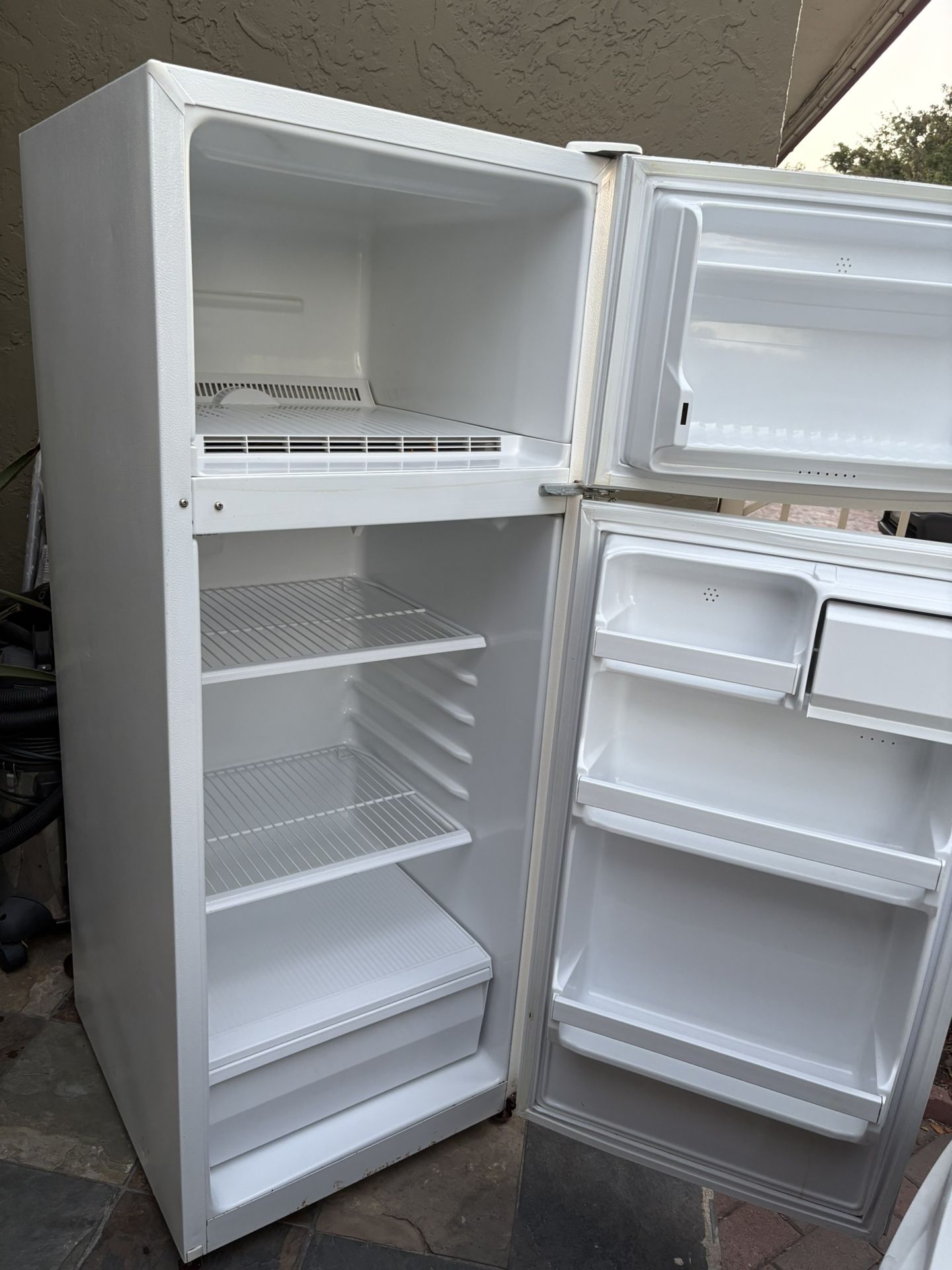 Fridge