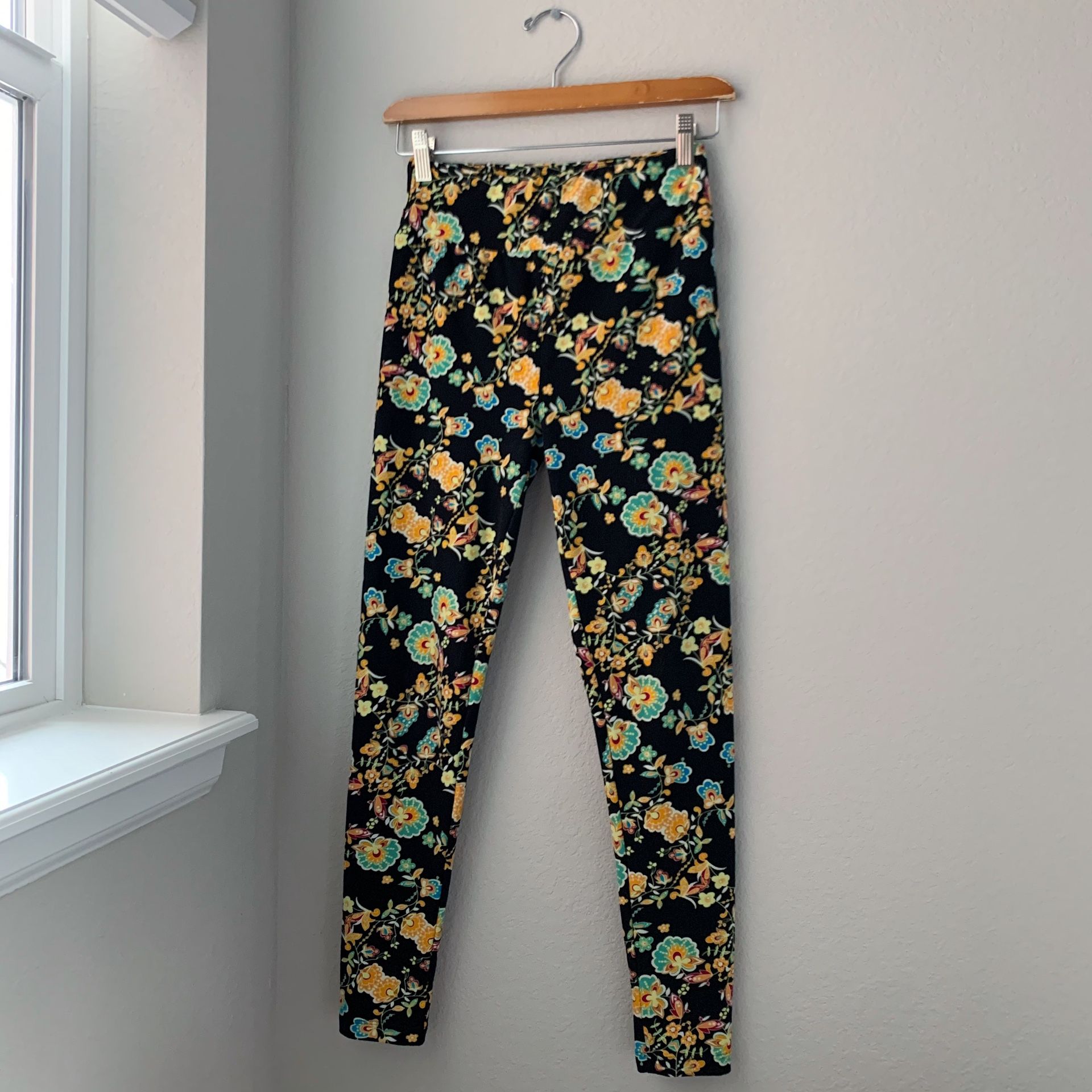 LuLaRoe Leggings