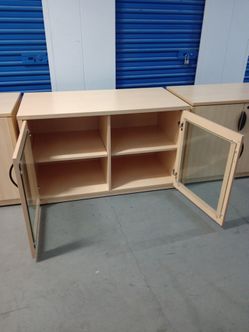 Wood 2 doors storage cabinet $ 120
