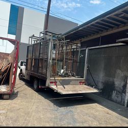 I Do PickUp Metal