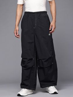 New Adidas Parachute Black Pants W Tags Size Medium in Mens