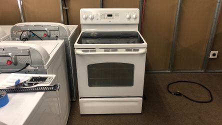 GE Electric Range