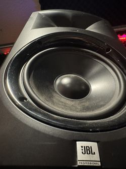 JBL LSR308