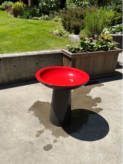 Ceramic bird bath