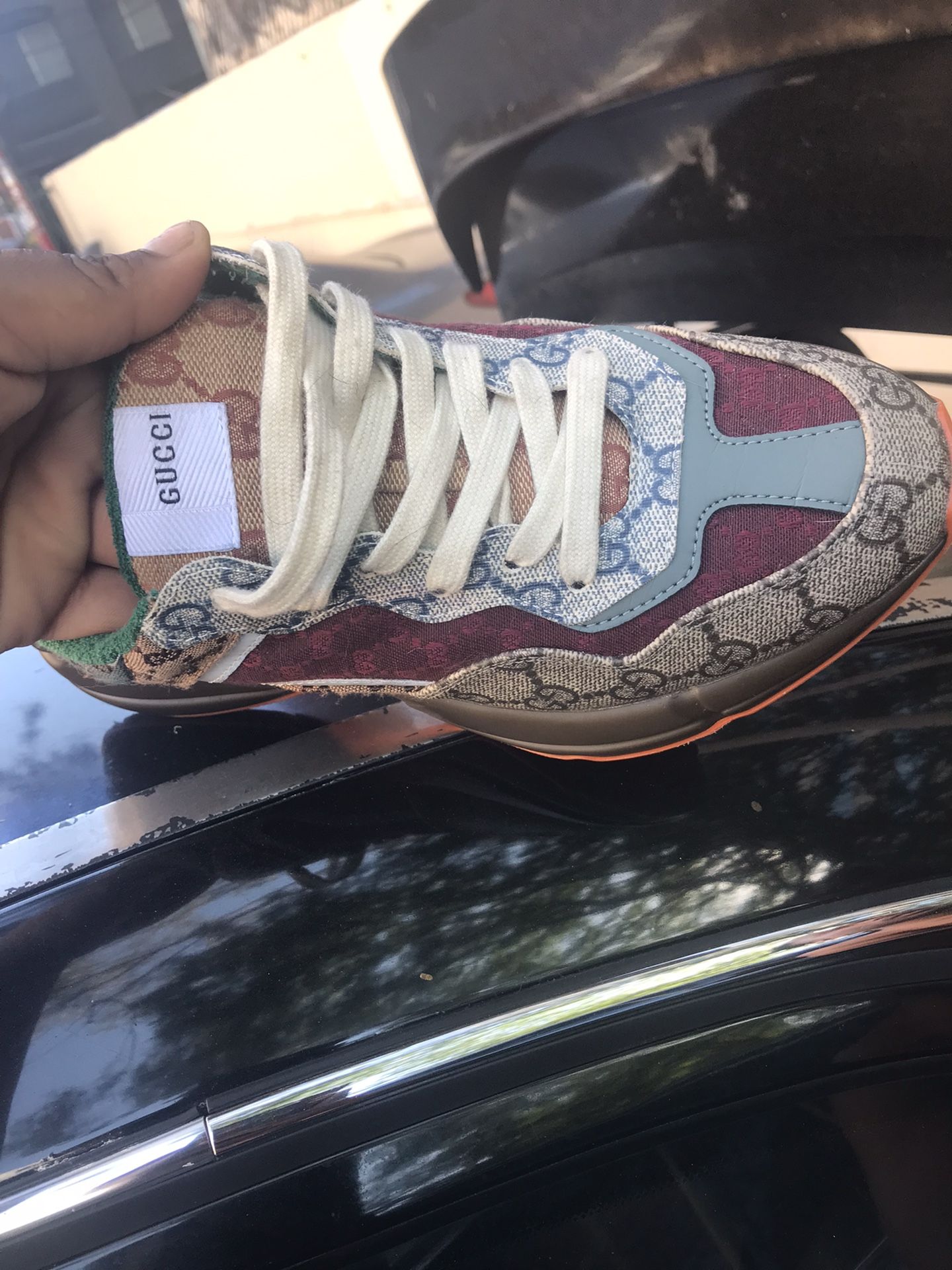 Rhyton GG Sneakers(women)