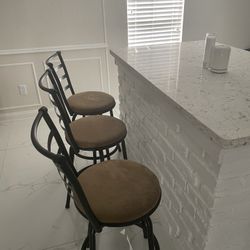 Bar Stools 