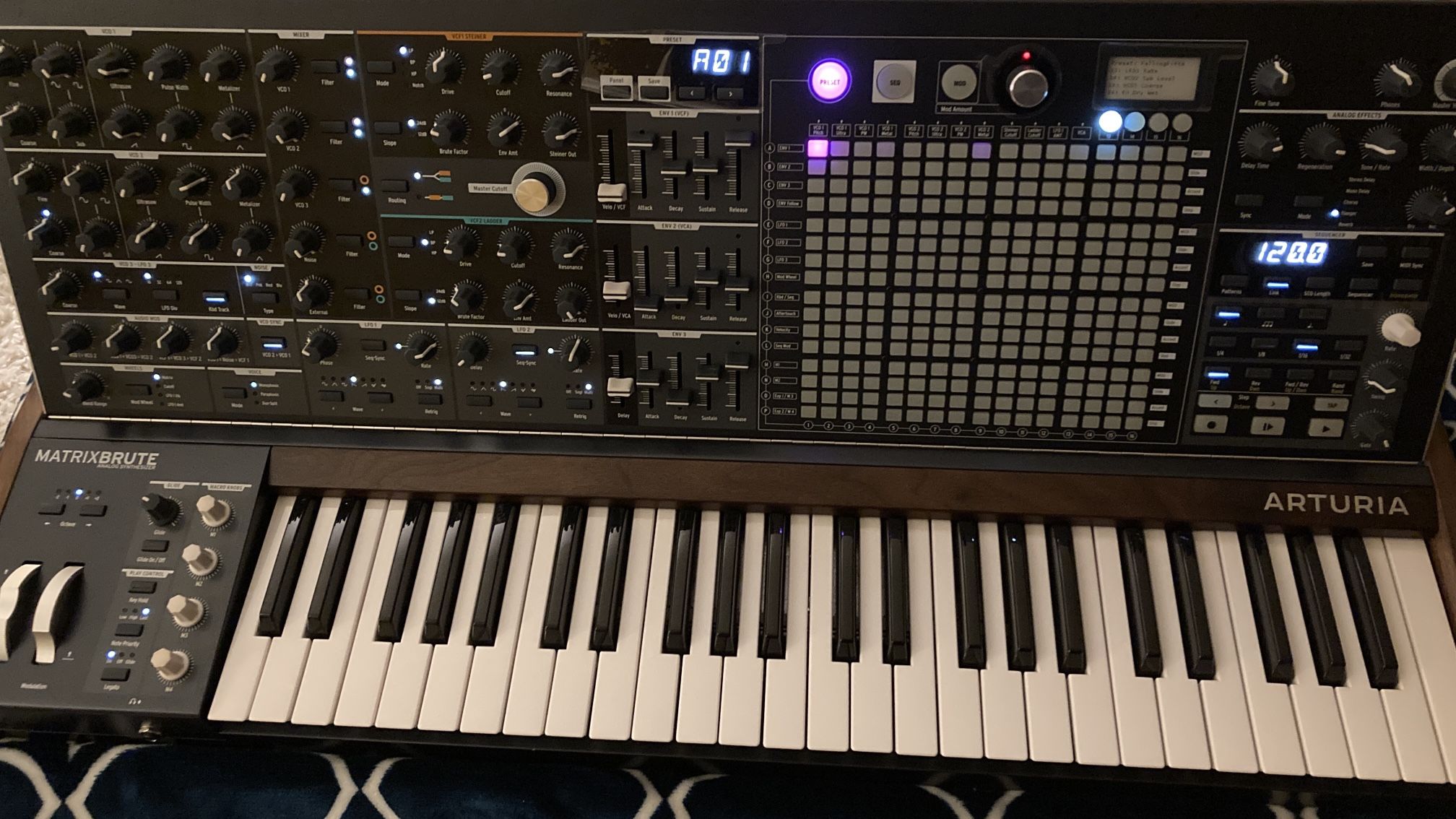 Arturia Matrixbrute