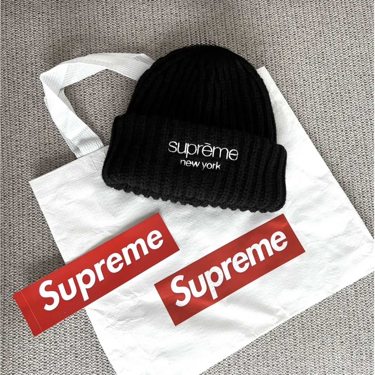 Supreme Chunky Ribbed Beanie Black