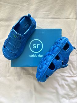 Kid’s shoes
