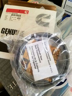 Cummins rear crankshaft seal replacement kit