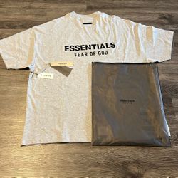Light Oatmeal Essentials T-shirt