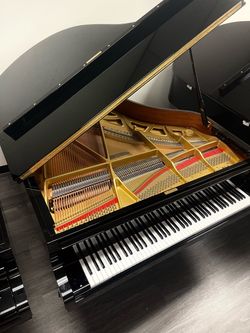 1999 Kawai RX2 Grand Piano Free delivery and tuning