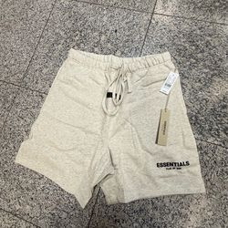 Light Oat Essentials Shorts