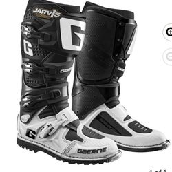 Like New Premium Motorcycle boots size 12