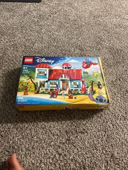 LEGO Disney: Lilo and Stitch Beach House (43268)