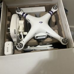 Phantom 3 Drone W Camera 