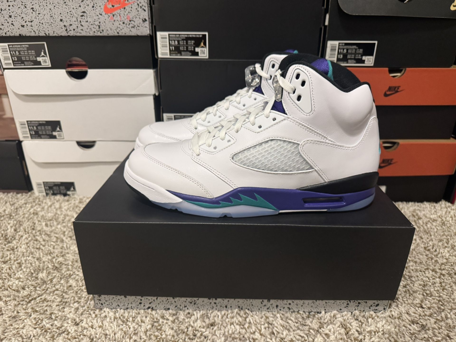 Jordan 5 Retro “Grapes” Size 11.5