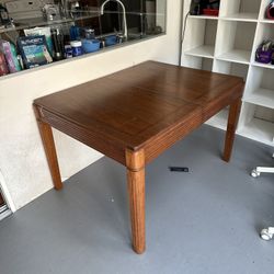 Antique Dinning Room Table 