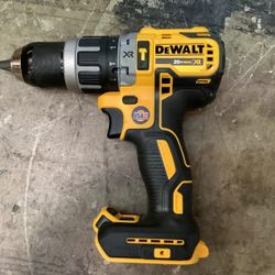 DEWALT 20-Volt MAX XR with Tool Connect Cordless Brushless 1/2 in. Hammer Drill/Driver (Tool-Only)