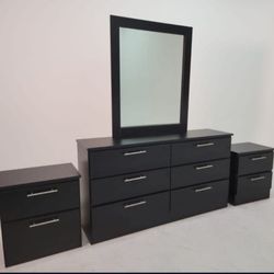 DRESSER WHIT MIRROR AND 2 NIGHTSTANDS - CÓMODA CON ESPEJO Y 2 MESITAS DE NOCHE 