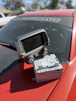 Chevy Camaro Stereo Radio