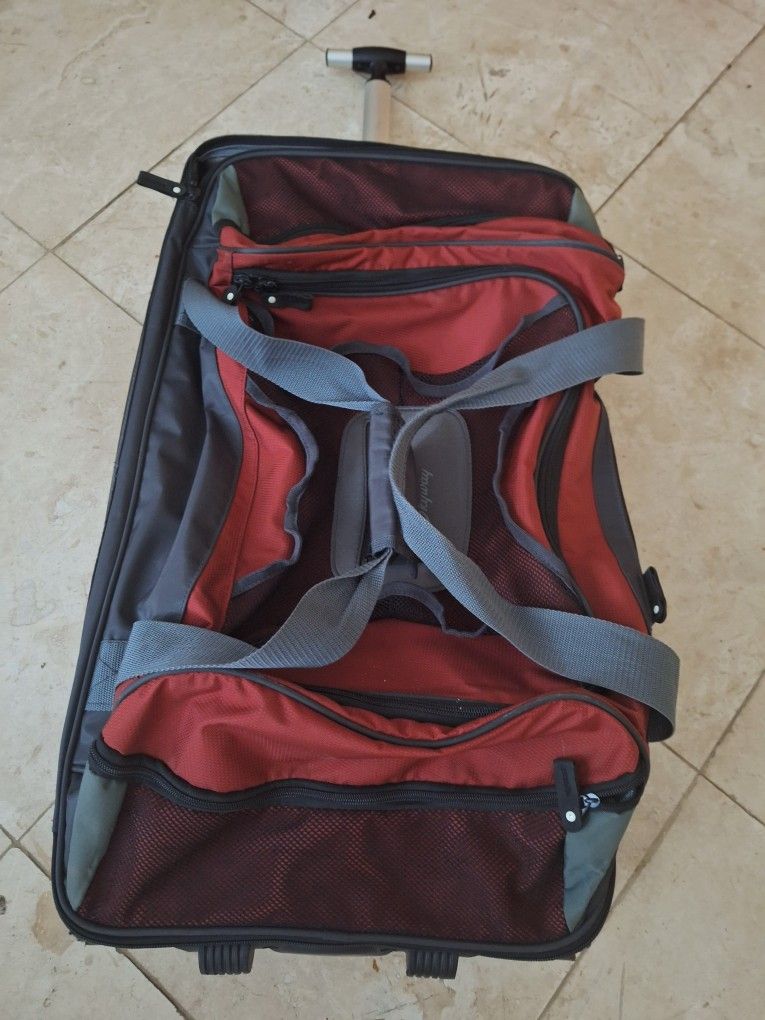 Almost New Yravelbag