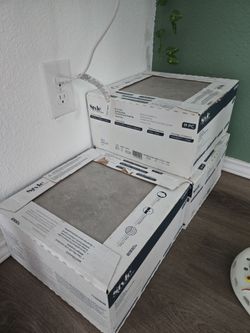 Grey floor tile