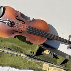  Vintage Violin