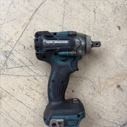 XWT11 Makita