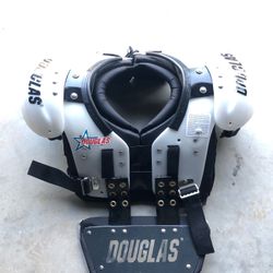 Douglas Youth Football Shoulder Pads with Backplate