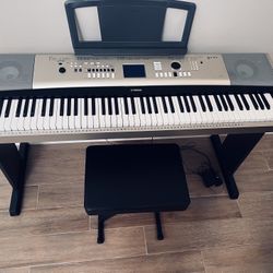 Yamaha yPG 535